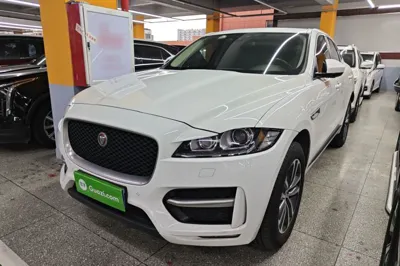 Jaguar F-Pace · 2018 год