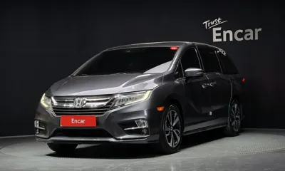 Honda Odyssey 2018, 177013 км, за 14900000 KRW - фото 1