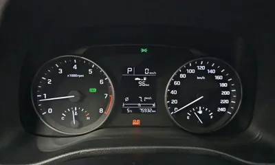 Hyundai Avante 2017, 75932 км, за 12300000 KRW - фото 8