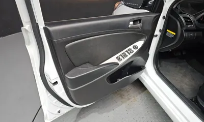 Hyundai Accent 2016, 58165 км, за 6500000 KRW - фото 24