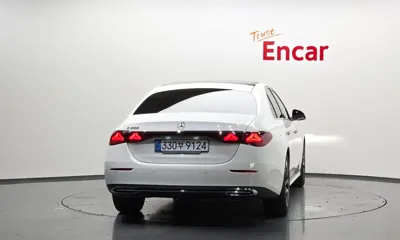 Mercedes-Benz E-Class 2025, 8874 км, за 70000000 KRW - фото 4