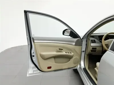 Nissan Sylphy 2018, 49200 км, за 25900 CNY - фото 8