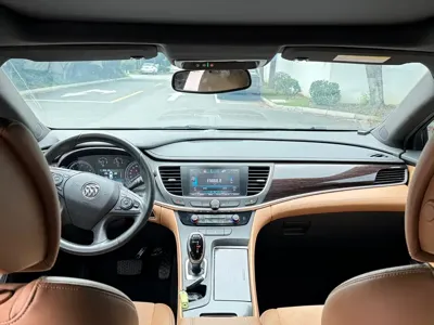 Buick LaCrosse 2017, 89000 км, за 36800 CNY - фото 9