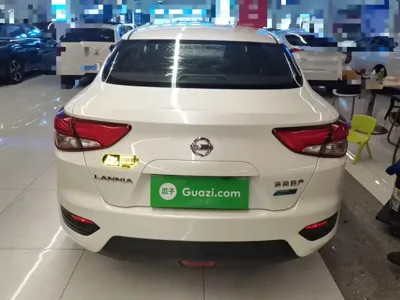 Nissan Bluebird 2019, 59100 км, за 40300 CNY - фото 6