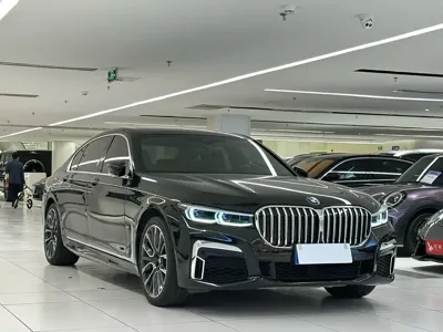 BMW 7 Series 2020, 50000 км, за 399799 CNY
