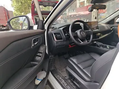 Nissan X-Trail 2022, 42300 км, за 66200 CNY - фото 17
