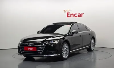 Audi A8 · 2020 год