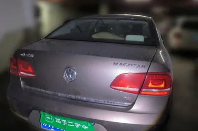 Volkswagen Magotan 2013, 137600 км, за 34997 CNY