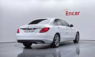 Mercedes-Benz C-Class 2016, 111502 км, за 14300000 KRW - фото 2