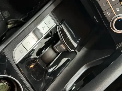 Hyundai Elantra 2023, 30000 км, за 79800 CNY - фото 12