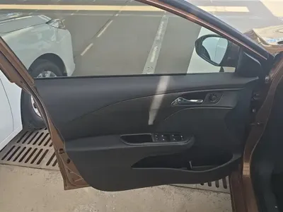 Chevrolet Cavalier 2016, 59700 км, за 24700 CNY - фото 7