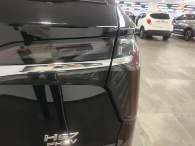 Hongqi HS7 PHEV 2024, 14300 км, за 154714.98 CNY - фото 7
