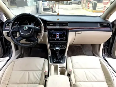 Skoda Superb 2010, 91000 км, за 13799 CNY - фото 6