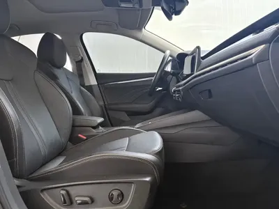 Skoda Octavia 2022, 30000 км, за 152800 CNY - фото 20