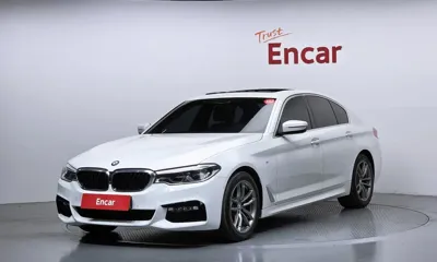BMW 5-Series · 2018 год