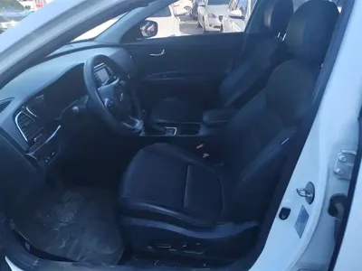 Kia K4 2017, 107800 км, за 37900 CNY - фото 9