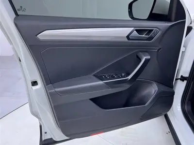 Volkswagen T-Roc 2022, 87000 км, за 76000 CNY - фото 12