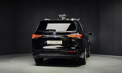 Toyota Sienna 2022, 63482 км, за 42500000 KRW - фото 4