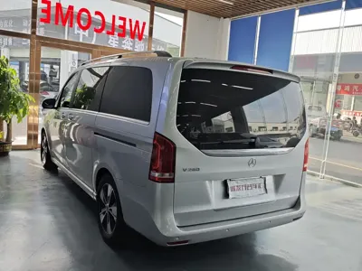 Mercedes-Benz V-Class 2022, 31000 км, за 228800 CNY - фото 19