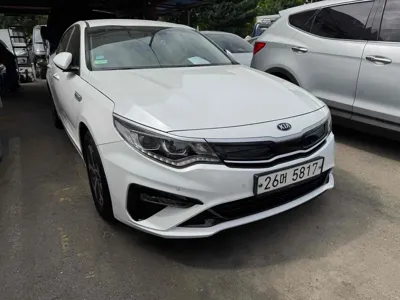Kia K5 · 2020 год
