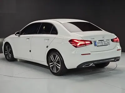 Mercedes-Benz A-Class 2021, 31356 км, за 25600000 KRW