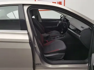 Volkswagen Bora 2021, 81600 км, за 41900 CNY - фото 23