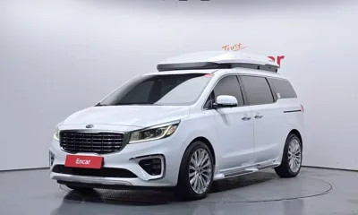 Kia Canival · 2019 год