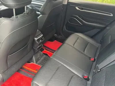 Geely Emgrand 2021, 30000 км, за 26800 CNY - фото 4