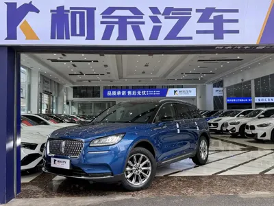 Lincoln Corsair · 2021 год