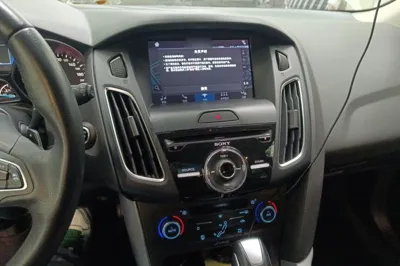 Ford Focus 2017, 28900 км, за 61260.77 CNY - фото 13