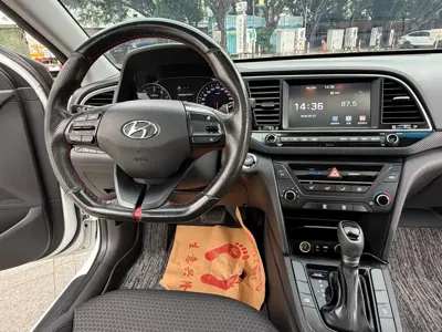 Hyundai Elantra 2019, 50000 км, за 39800 CNY - фото 8