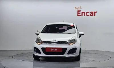 Kia Pride 2014, 130246 км, за 3400000 KRW