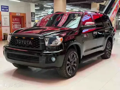 Toyota Sequoia · 2010 год