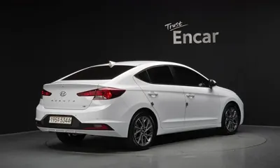 Hyundai Avante 2020, 78685 км, за 11900000 KRW