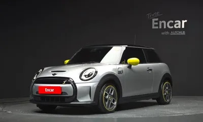 MINI Cooper · 2024 год
