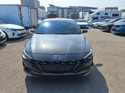 Hyundai Avante · 2023 год