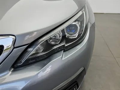 Peugeot 308 2017, 94300 км, за 22900 CNY - фото 7