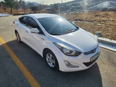 Hyundai Avante · 2015 год