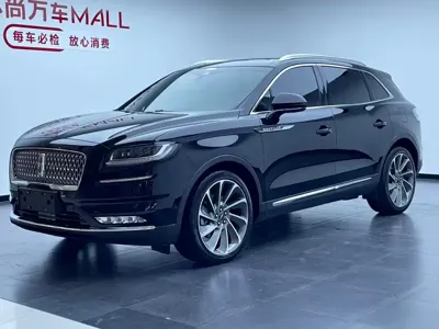 Lincoln Nautilus · 2022 год
