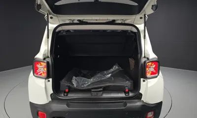 Jeep Renegade 2018, 97511 км, за 9900000 KRW - фото 20