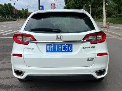Honda Avancier 2017, 80000 км, за 69000 CNY - фото 8