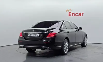Mercedes-Benz E-Class 2017, 187223 км, за 17500000 KRW - фото 2