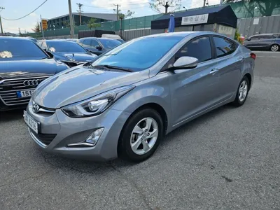 Hyundai Avante · 2015 год