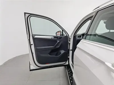 Volkswagen Tiguan L 2017, 85300 км, за 57800 CNY - фото 8