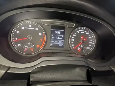 Audi Q3 2018, 143100 км, за 60599 CNY - фото 12