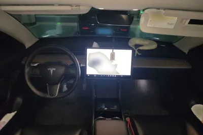 Tesla Model 3 2020, 179900 км, за 118060.33 CNY - фото 6