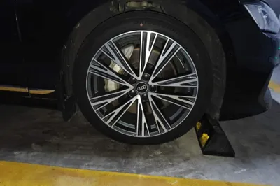 Audi A6L 2022, 93500 км, за 241042.39 CNY - фото 6