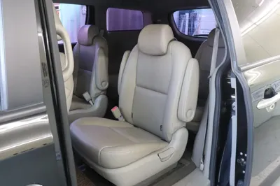 Kia Canival 2015, 216592 км, за 7100000 KRW - фото 12