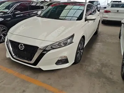 Nissan Teana 2022, 56200 км, за 82500 CNY - фото 1