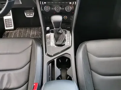 Volkswagen Tiguan L 2021, 52500 км, за 103800 CNY - фото 16